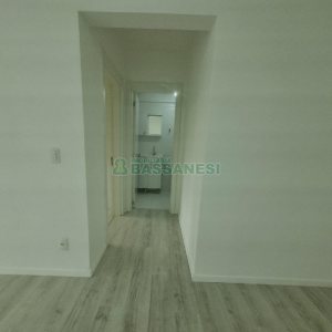 Apartamento com 52m², 1 dormitório, 1 vaga, no bairro Lourdes em Caxias do Sul para Alugar