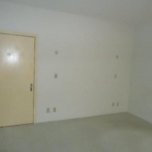 Sala com 20m², no bairro Centro em Caxias do Sul para Alugar