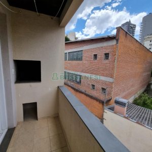 Apartamento com 67m², 2 dormitórios, 2 vagas, no bairro Panazzolo em Caxias do Sul para Comprar