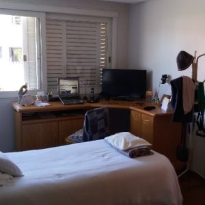 Casa com 312m², 3 dormitórios, 3 vagas, no bairro Petrópolis em Caxias do Sul para Comprar