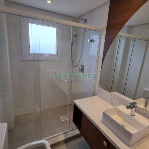 Apartamento com 106m², 3 dormitórios, 2 vagas, no bairro Panazzolo em Caxias do Sul para Comprar