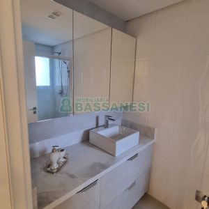 Apartamento com 106m², 3 dormitórios, 2 vagas, no bairro Panazzolo em Caxias do Sul para Comprar