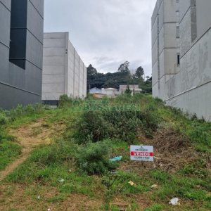 Terreno com 360m², no bairro Esplanada em Caxias do Sul para Comprar