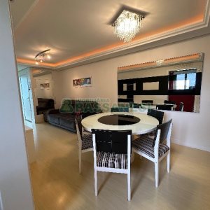 Apto Mobiliado com 85m², 2 dormitórios, 1 vaga, no bairro Panazzolo em Caxias do Sul para Alugar