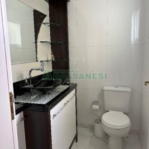 Apto Mobiliado com 85m², 2 dormitórios, 1 vaga, no bairro Panazzolo em Caxias do Sul para Alugar