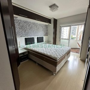 Apto Mobiliado com 85m², 2 dormitórios, 1 vaga, no bairro Panazzolo em Caxias do Sul para Alugar