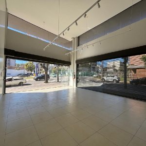 Loja com 97m², no bairro Pio X em Caxias do Sul para Alugar
