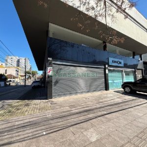 Loja com 97m², no bairro Pio X em Caxias do Sul para Alugar