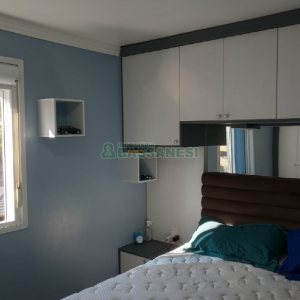 Apartamento com 49m², 2 dormitórios, 1 vaga, no bairro Charqueadas em Caxias do Sul para Comprar