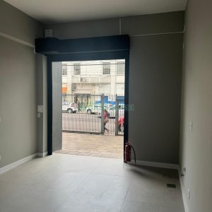 Loja com 25m², no bairro Cristo Redentor em Caxias do Sul para Alugar