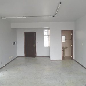 Sala com 45m², no bairro Centro em Caxias do Sul para Alugar