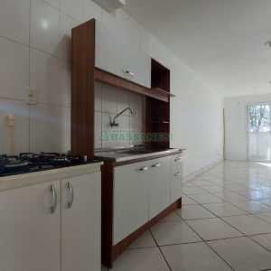 Kitinete com 42m², 1 dormitório, no bairro Presidente Vargas em Caxias do Sul para Alugar