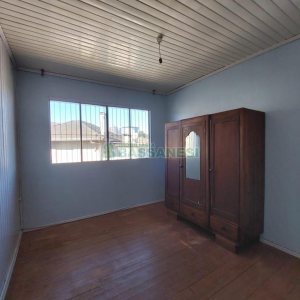 Casa com 96m², 3 dormitórios, 1 vaga, no bairro Bela Vista em Caxias do Sul para Alugar