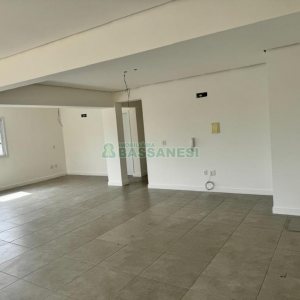 Sala com 86m², 1 vaga, no bairro Pio X em Caxias do Sul para Alugar