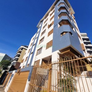 Apartamento com 100m², 3 dormitórios, 2 vagas, no bairro São Pelegrino em Caxias do Sul para Alugar ou Comprar