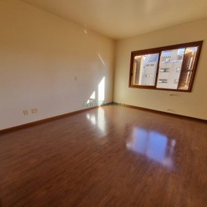 Apartamento com 100m², 3 dormitórios, 2 vagas, no bairro São Pelegrino em Caxias do Sul para Alugar ou Comprar