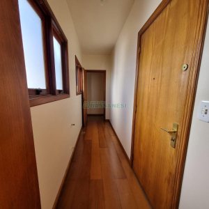 Apartamento com 100m², 3 dormitórios, 2 vagas, no bairro São Pelegrino em Caxias do Sul para Alugar ou Comprar