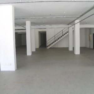 Loja com 1000m², no bairro Lourdes em Caxias do Sul para Alugar ou Comprar