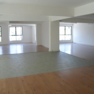 Loja com 1000m², no bairro Lourdes em Caxias do Sul para Alugar ou Comprar