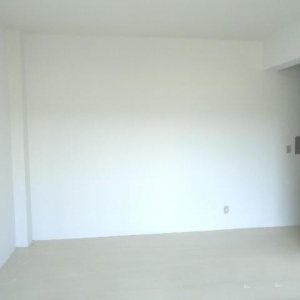 Sala com 21m², no bairro Centro em Caxias do Sul para Alugar