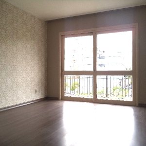 Apartamento com 62m², 2 dormitórios, 1 vaga, no bairro Centro em Caxias do Sul para Comprar