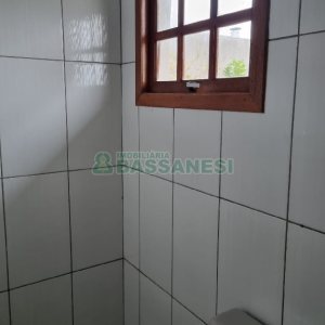 Casa com 103m², 5 dormitórios, 1 vaga, no bairro Cidade Nova em Caxias do Sul para Comprar