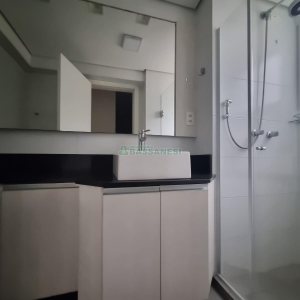 Apartamento com 110m², 3 dormitórios, 2 vagas, no bairro Rio Branco em Caxias do Sul para Alugar