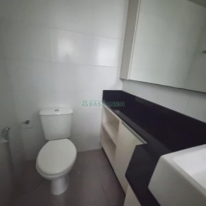 Apartamento com 110m², 3 dormitórios, 2 vagas, no bairro Rio Branco em Caxias do Sul para Alugar