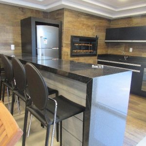 Apartamento com 110m², 3 dormitórios, 2 vagas, no bairro Rio Branco em Caxias do Sul para Alugar