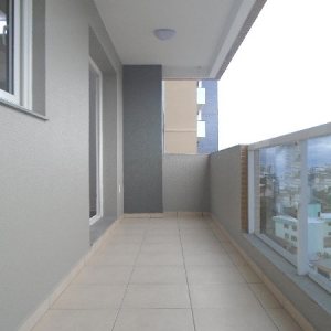 Apartamento com 110m², 3 dormitórios, 2 vagas, no bairro Rio Branco em Caxias do Sul para Alugar