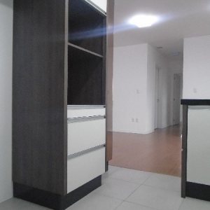 Apartamento com 110m², 3 dormitórios, 2 vagas, no bairro Rio Branco em Caxias do Sul para Alugar