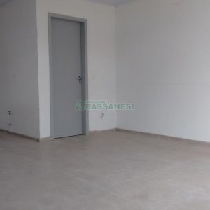 Pavilhão com 400m², no bairro São Cristóvão em Caxias do Sul para Alugar