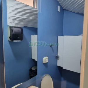 Casa com 365m², 3 dormitórios, 2 vagas, no bairro Jardim América em Caxias do Sul para Comprar