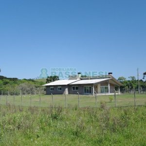 Chácara com 200m², 4 dormitórios, no bairro Vila Seca em Caxias do Sul para Comprar