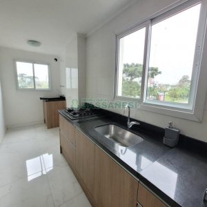 Apartamento com 82m², 2 dormitórios, 2 vagas, no bairro Desvio Rizzo em Caxias do Sul para Alugar
