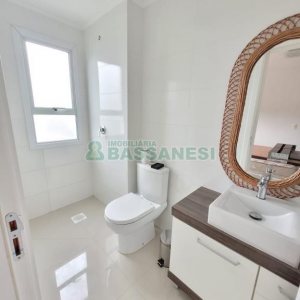 Apartamento com 82m², 2 dormitórios, 2 vagas, no bairro Desvio Rizzo em Caxias do Sul para Alugar