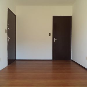 Apartamento com 52m², 2 dormitórios, 1 vaga, no bairro Rio Branco em Caxias do Sul para Alugar
