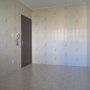 Apartamento com 52m², 2 dormitórios, 1 vaga, no bairro Rio Branco em Caxias do Sul para Alugar