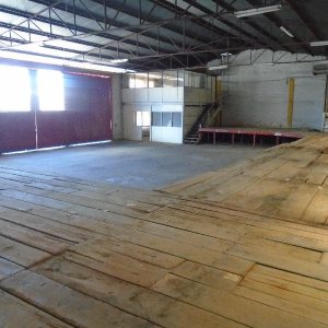 Pavilhão com 778m², no bairro São José em Caxias do Sul para Comprar