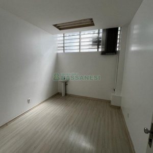 Loja com 200m², no bairro Centro em Caxias do Sul para Alugar