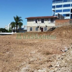 Terreno com 2350m², no bairro Lourdes em Caxias do Sul para Alugar