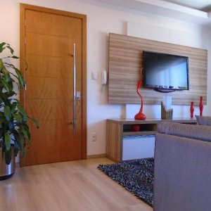 Apto Mobiliado com 68m², 2 dormitórios, 1 vaga, no bairro Rio Branco em Caxias do Sul para Alugar
