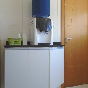 Apto Mobiliado com 68m², 2 dormitórios, 1 vaga, no bairro Rio Branco em Caxias do Sul para Alugar