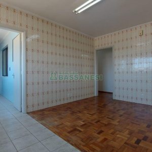 Apartamento, 3 dormitórios, 2 vagas, no bairro Madureira em Caxias do Sul para Alugar