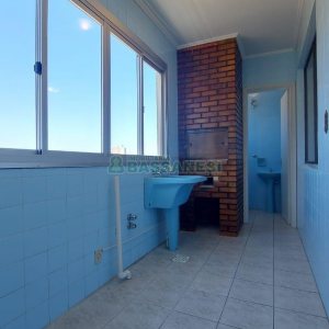 Apartamento, 3 dormitórios, 2 vagas, no bairro Madureira em Caxias do Sul para Alugar