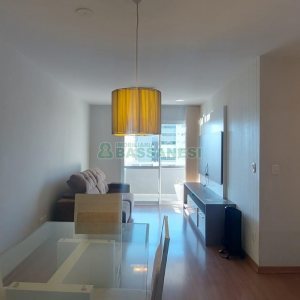 Apto Mobiliado com 85m², 2 dormitórios, 1 vaga, no bairro Villagio Iguatemi em Caxias do Sul para Alugar