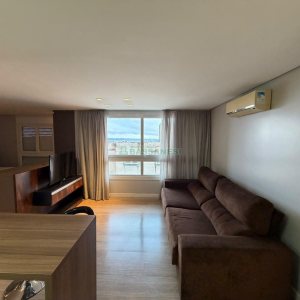 Apto Mobiliado com 42m², 1 dormitório, 1 vaga, no bairro Villagio Iguatemi em Caxias do Sul para Alugar