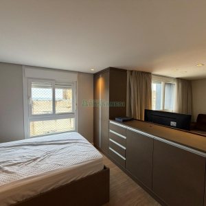 Apto Mobiliado com 42m², 1 dormitório, 1 vaga, no bairro Villagio Iguatemi em Caxias do Sul para Alugar