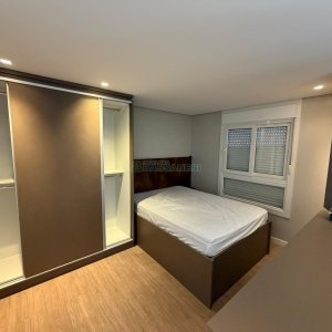 Apto Mobiliado com 42m², 1 dormitório, 1 vaga, no bairro Villagio Iguatemi em Caxias do Sul para Alugar