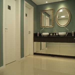 Sala com 38m², 1 vaga, no bairro Villagio Iguatemi em Caxias do Sul para Alugar